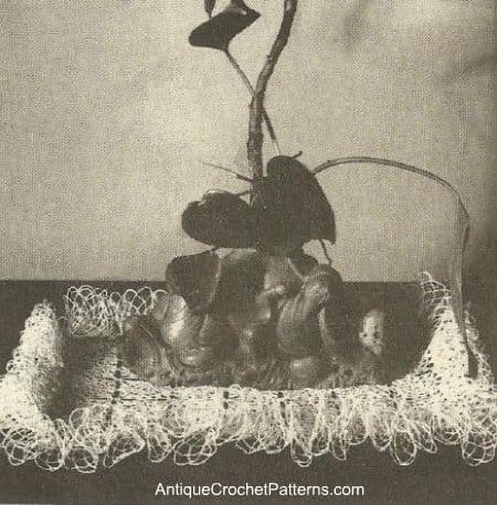 Vanity Set or Doily - Free Doily Pattern Vanity Set or Doily - Free Doily Pattern